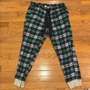 Plaid Lounge Pants - Green and Black